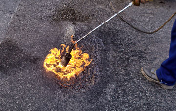 Snagshall flat roofing repairs